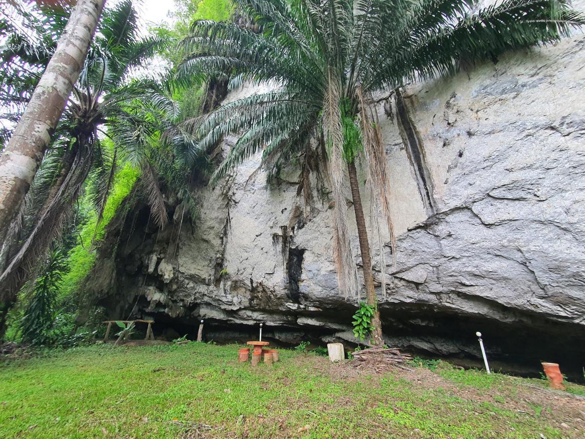 Khao Sok Silver Cliff