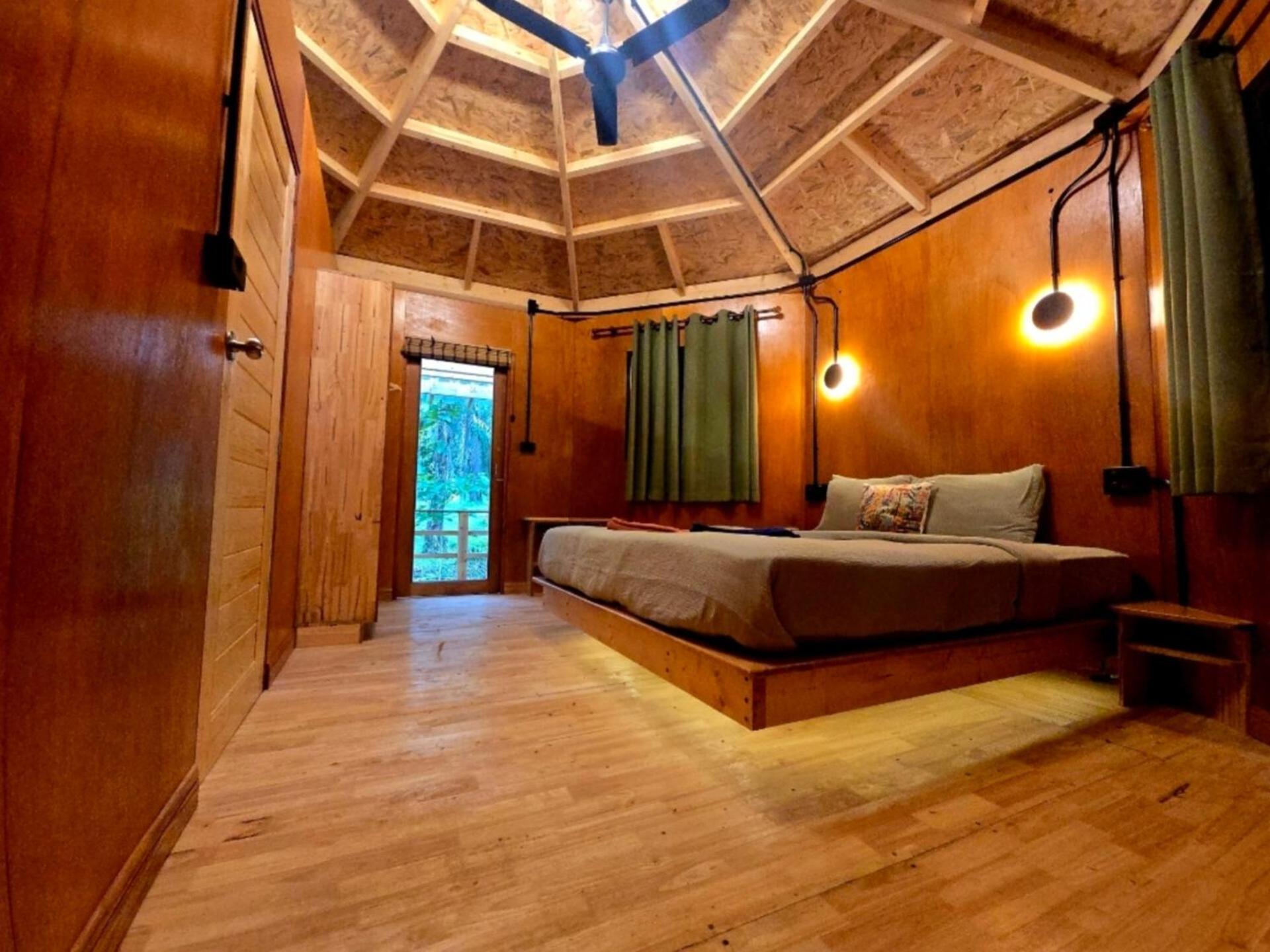 Khao Sok Silver Cliff 2*